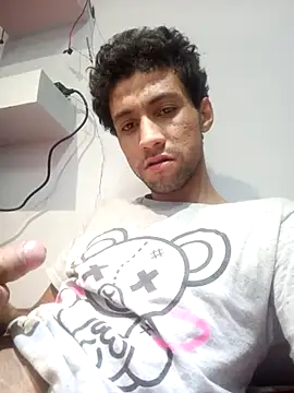 Snapshot of AlejandreBy chatting on February 2026 10:06:02 PM AlejandreBy online show from February 2026 10:06:02 PM