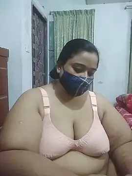 momo loves online show from April 2026 04:27:01 PM