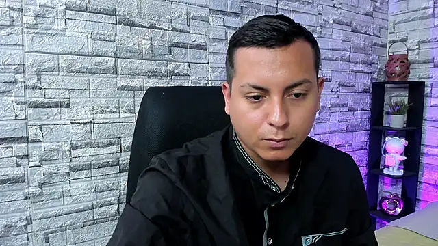 Snapshot of Hadarah_and_Hasan chatting on January 2026 06:31:02 PM Hadarah and Hasan online show from January 2026 06:31:02 PM