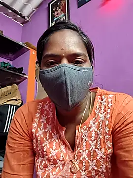 Tamil Hot Divya online show from February 2026 11:47:02 PM