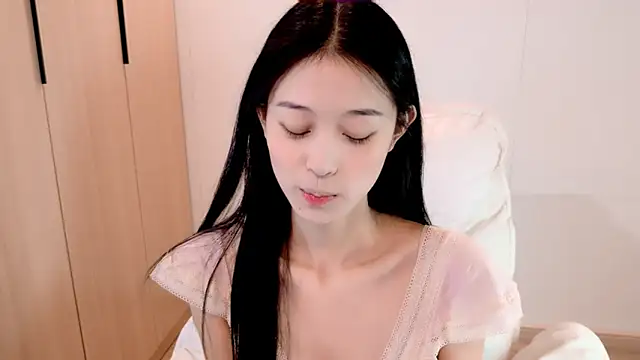 iiiiiiiiiu online show from January 2026 02:00:01 PM