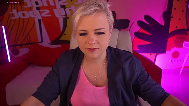 CrystalVibe online show from March 2026 06:41:01 AM