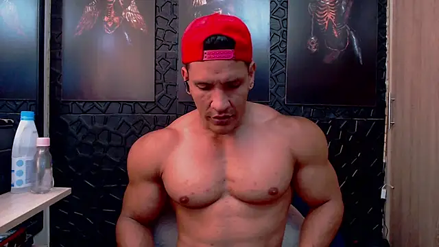 Snapshot of viktor_herrera chatting on February 2026 04:18:01 PM viktor herrera online show from February 2026 04:18:01 PM