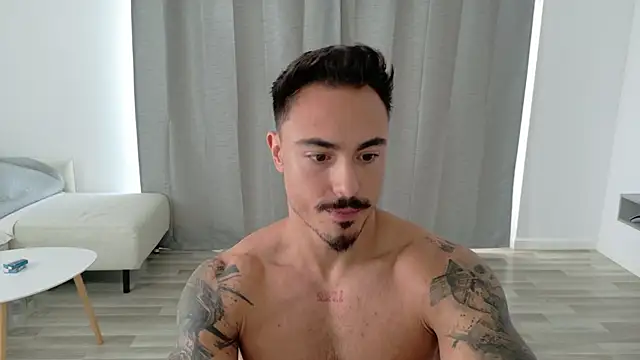 Master Lukas online show from May 2026 01:26:01 PM