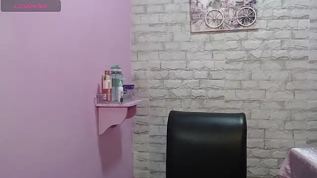 Little18Doll online show from March 2026 11:58:02 AM