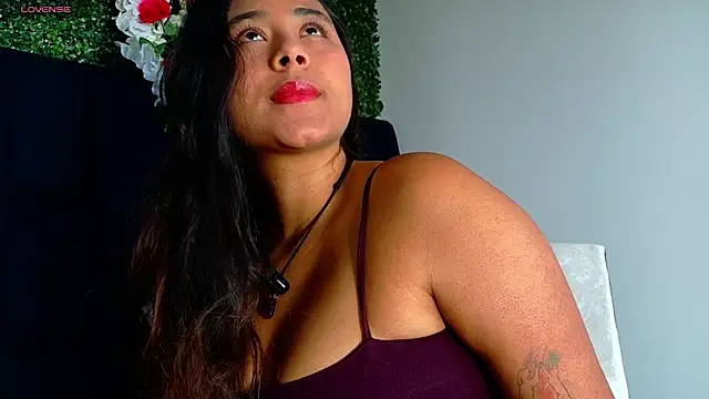 AnnaSmiles online show from April 2026 03:01:01 PM