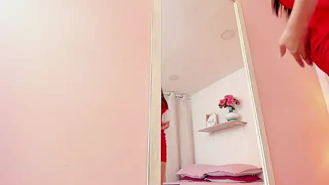 VictoriaGarret online show from February 2026 12:20:01 PM