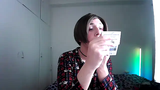 HoneyValentine online show from February 2026 08:56:01 PM