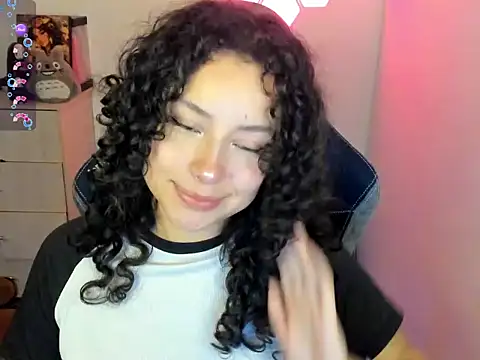 Snapshot of emillyaqua chatting on February 2026 10:55:01 PM emillyaqua online show from February 2026 10:55:01 PM