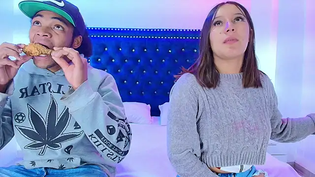 Cristal and luke online show from March 2026 03:32:01 AM