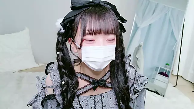 Nonn chan online show from February 2026 04:38:01 AM