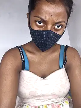 Royal-girl78 online show from February 2026 03:52:02 PM