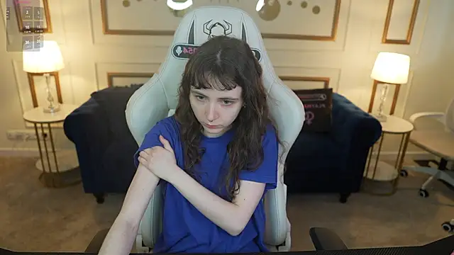 Snapshot of Orly_flame chatting on February 2026 12:02:01 PM Orly flame online show from February 2026 12:02:01 PM