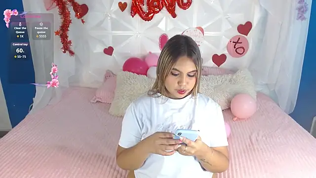 esmeralda cuisman online show from February 2026 11:51:01 AM