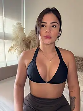 SofiaGomez444 online show from June 2026 04:01:01 PM