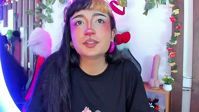 MeowMota  online show from May 2026 05:09:02 PM