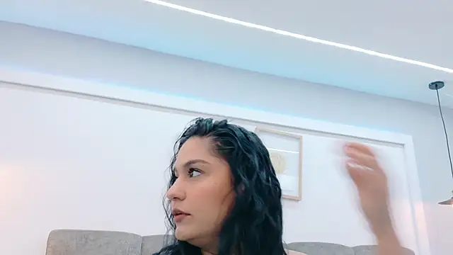 AlmaRose  online show from March 2026 12:23:02 PM