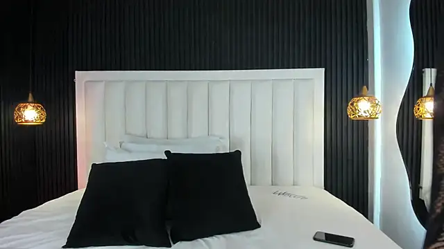 PandoraMiller online show from March 2026 05:02:01 PM