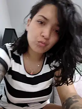 Lilitth  online show from February 2026 04:36:02 PM