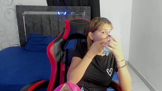 Bella Blanca online show from February 2026 12:15:02 PM