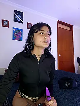 Lili clan10 online show from January 2026 03:47:01 PM