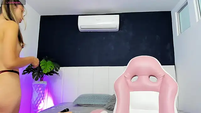 yeye sweet  online show from June 2026 05:12:01 AM