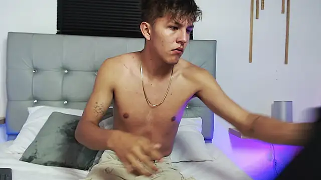 Snapshot of johnny_blake_ chatting on January 2026 09:31:02 PM johnny blake online show from January 2026 09:31:02 PM