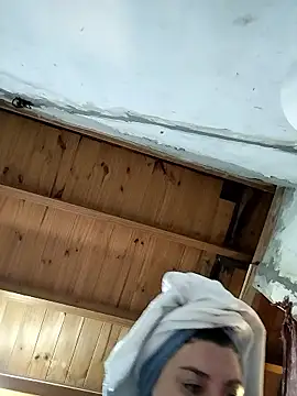 denise2028 online show from January 2026 11:54:02 PM