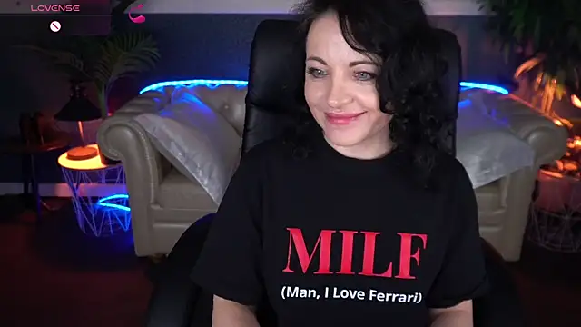 Dafni Monn online show from March 2026 05:41:02 AM