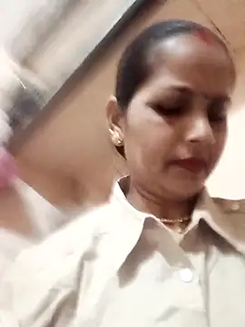 Hasmi hot09 online show from April 2026 04:23:01 PM