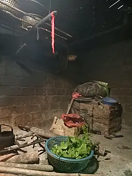 Snapshot of yu--yo chatting on March 2026 04:30:02 AM yu--yo online show from March 2026 04:30:02 AM