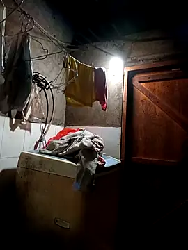 Snapshot of yu--yo chatting on March 2026 01:00:01 PM yu--yo online show from March 2026 01:00:01 PM