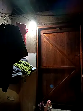 Snapshot of yu--yo chatting on April 2026 01:52:01 PM yu--yo online show from April 2026 01:52:01 PM