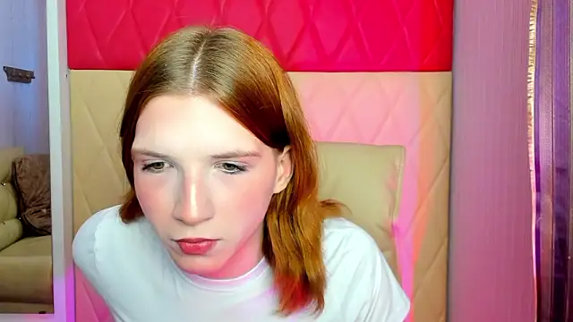 Snapshot of AlicexPrincess chatting on March 2026 03:01:02 AM AlicexPrincess online show from March 2026 03:01:02 AM