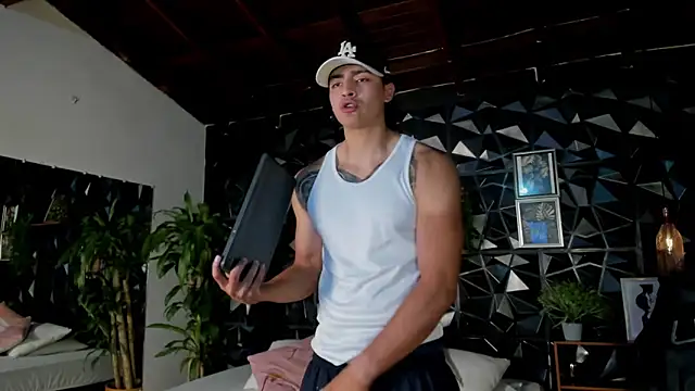 elliot colton online show from June 2026 07:05:01 PM