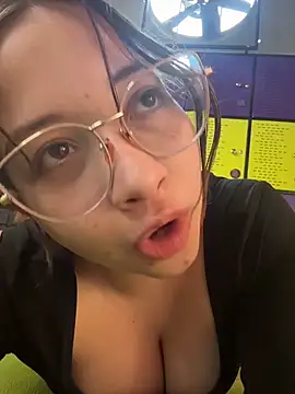 Snapshot of AliciaWhite_nt chatting on June 2026 09:29:01 PM AliciaWhite nt online show from June 2026 09:29:01 PM