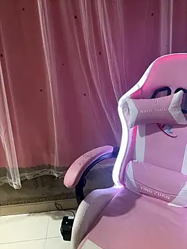 -Violet-t online show from January 2026 02:10:01 PM