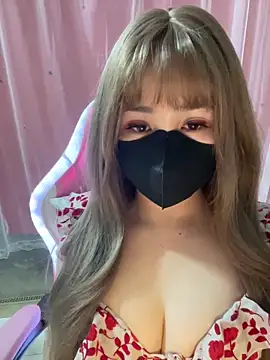 -Violet-t online show from April 2026 01:05:02 PM