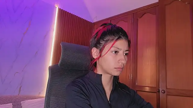 dulcetorresvg online show from April 2026 03:11:01 AM