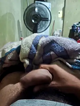 Utaca02 online show from February 2026 12:47:02 AM