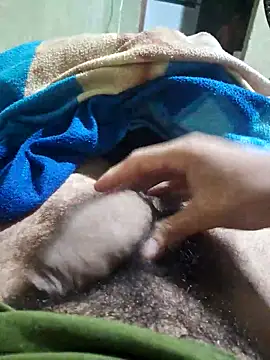 Utaca02 online show from February 2026 09:32:01 PM