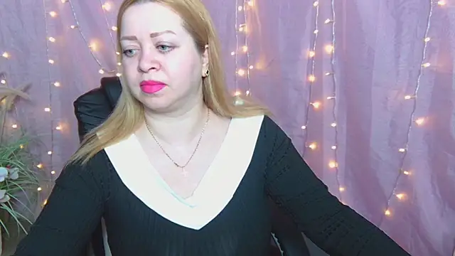 OliviaVerr online show from April 2026 12:19:02 PM