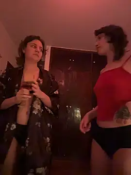 Snapshot of witchdub chatting on February 2026 01:21:01 AM witchdub online show from February 2026 01:21:01 AM