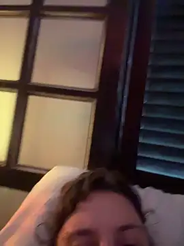 Snapshot of witchdub chatting on February 2026 04:24:02 PM witchdub online show from February 2026 04:24:02 PM