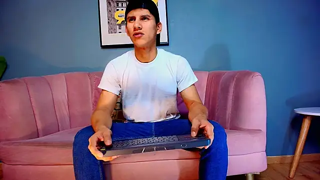 Atlas desire online show from February 2026 07:34:02 PM