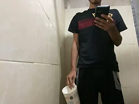 castro24141 online show from February 2026 02:32:01 PM