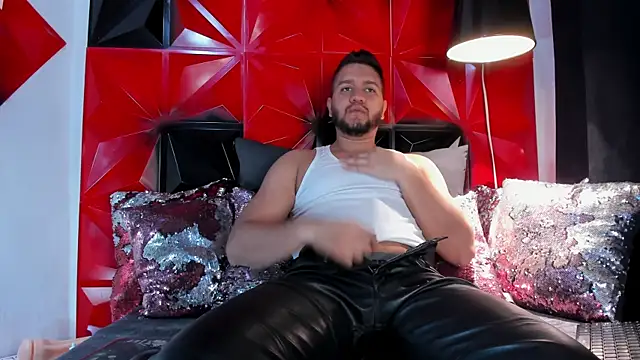 HARRY RAMIREZ online show from January 2026 05:16:01 PM