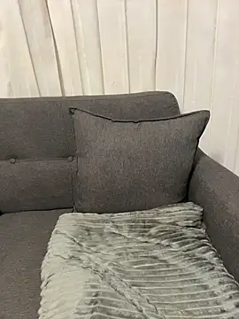 Snapshot of _Queen_love2 chatting on February 2026 04:43:02 AM Queen love2 online show from February 2026 04:43:02 AM