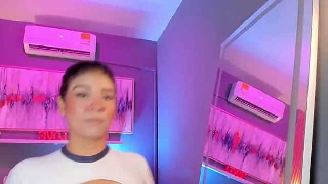 lilian vergara online show from February 2026 07:47:02 PM