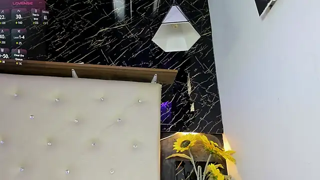 Renata blue online show from February 2026 09:13:02 PM